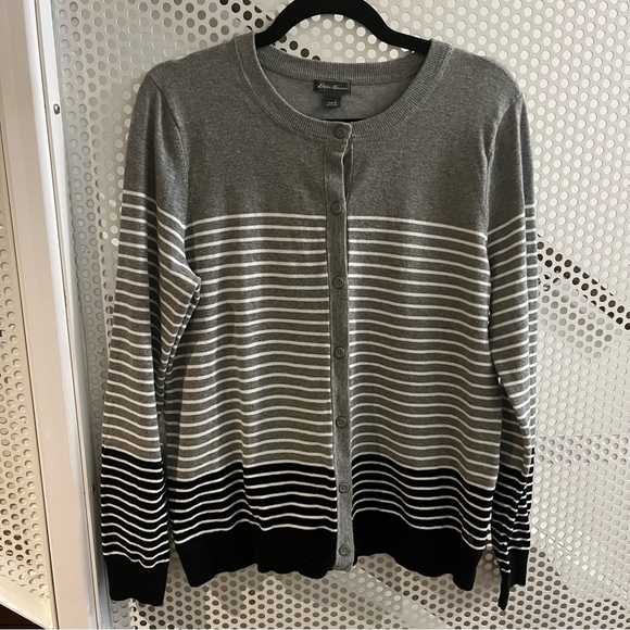 Eddie Bauer Cardigan Button Front Size Large in Grey/White/Black Stripes - Picture 1 of 7